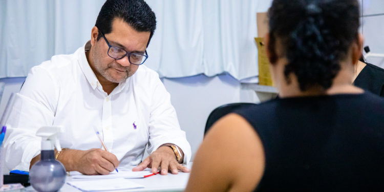 Mais de 2,5 mil procedimentos foram realizados durante a campanha Outubro Rosa em Jaru