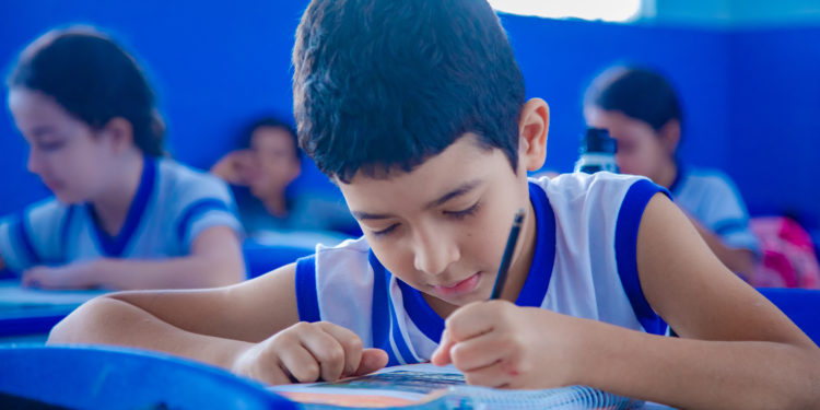 Período de rematrícula na rede municipal de ensino em Jaru vai de 12 a 22 de dezembro; confira o cronograma