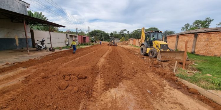 Asfalta Jaru: Rua Goiás no trecho entre a Mamoré e Sergipe setor 02 será contemplada com asfalto novo