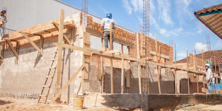 Prefeitura de Jaru amplia salas de aula na Escola Jean Carlos Muniz