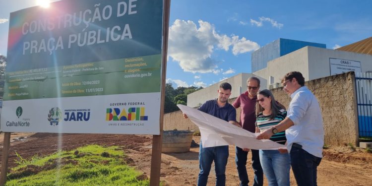Prefeitura de Jaru inicia construção de praça pública no Jardim dos Estados