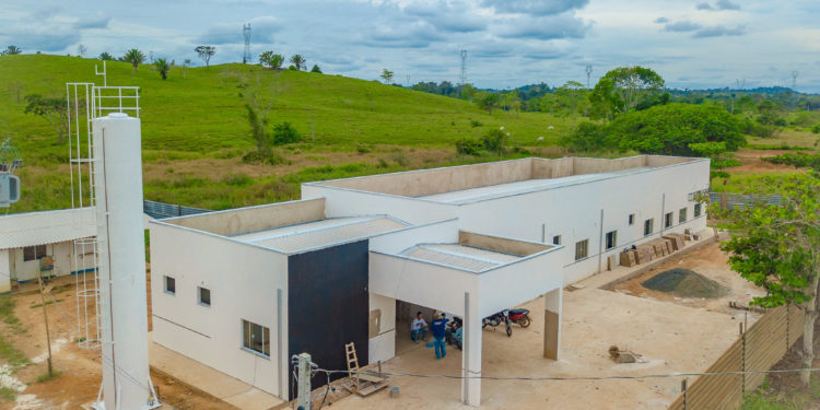 Unidade de Saúde do Jardim Morumbi está quase pronta; empresa contratada pela prefeitura trabalha na pintura do prédio