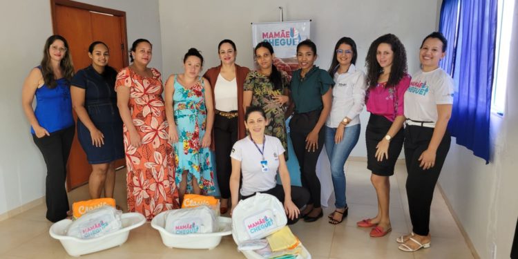 Prefeitura de Jaru realiza entre de kits maternidade para futuras mamães