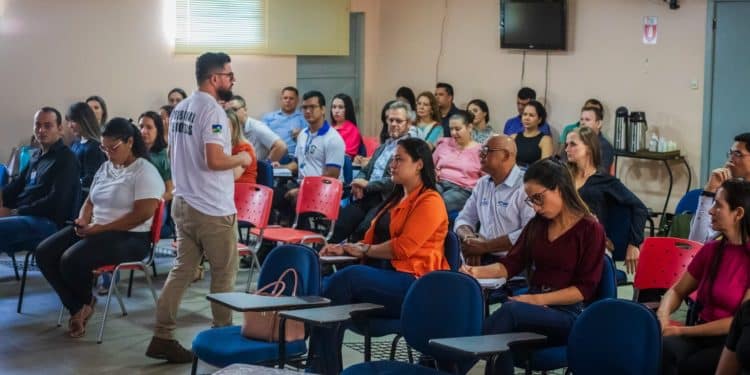 Servidores municipais de Jaru recebem treinamento com técnicos do Tribunal de Contas do Estado de Rondônia