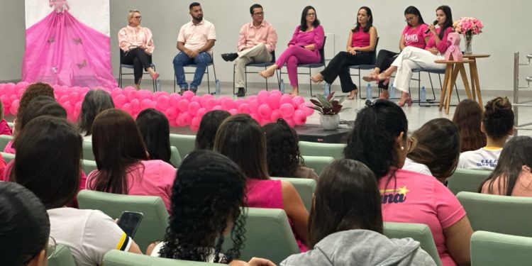 Roda de conversa com profissionais de saúde encerra atividades da Campanha Outubro Rosa em Jaru