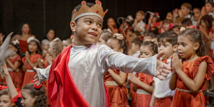 Noite Mágica: Cantata Natalina encerra atividades culturais em Jaru