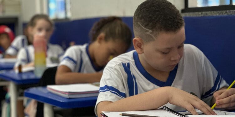 Tem início o ano letivo de 2024 nas escolas da rede municipal de ensino em Jaru