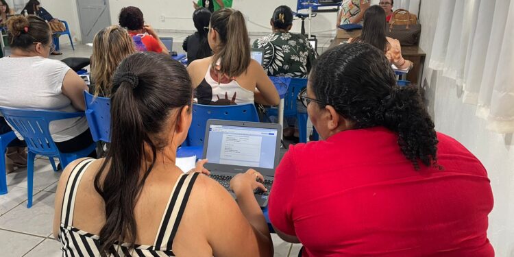 Formação Pedagógica: Prefeitura de Jaru realiza curso de formação destinada aos servidores da rede municipal de educação