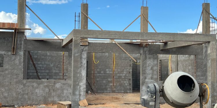 Obras do Hospital da Criança em Jaru seguem avançando 