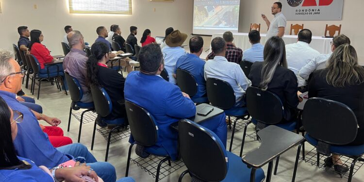 Prefeitura de Jaru apresenta projeto de duplicação da Rua Rio de Janeiro