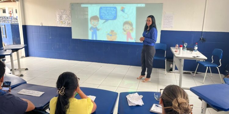 Inclusão: Professores da rede municipal de ensino em Jaru são capacitados para atendimento a alunos autistas