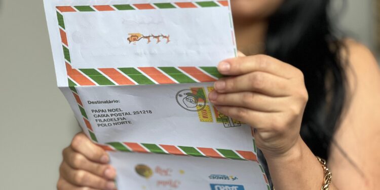 Cartinhas de Natal escritas por crianças são adotadas em apenas um dia; Projeto Natal Feliz, promovido pela Prefeitura de Jaru, fará entrega dos presentes em dezembro