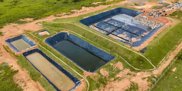 Prefeitura de Jaru inaugura aterro sanitário; obra atenderá demanda de resíduos sólidos de sete municípios vizinhos