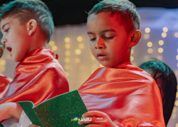 Cantata Natalina de Jaru atrai enorme público e lota praça da Dom Pedro; apresentações continuam nesta quinta-feira, 19