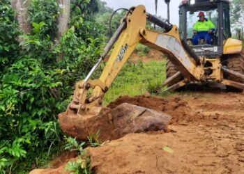 Operação Inverno Amazônico”: Prefeitura de Jaru realiza reparo e troca de manilhas em bueiro da Linha 617