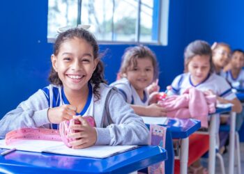 Cerca de cinco mil alunos retornaram às aulas na rede municipal de Jaru na última segunda-feira, 10