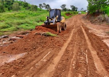 Operação Inverno Amazônico: Prefeitura de Jaru age rápido para recuperar pontos danificados pelas chuvas na zona rural do município