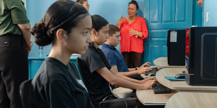 Com repasse de quase R$ 1 milhão por ano, Prefeitura de Jaru contribui diretamente para manutenção das atividades da Escola Clube de Mães