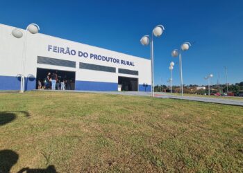 FEIRÃO DO PRODUTOR RURAL DE JARU BENEFICIANDO A AGRICULTURA FAMILIAR E FORTALECENDO A ECONOMIA JARUENSE