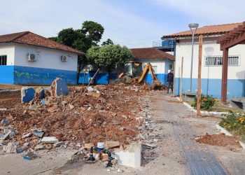 Prefeitura inicia obras de ampliação da Praça da Dom Pedro I; local contará com mais espaço, novos brinquedos e paisagismo