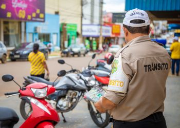 Prefeitura de Jaru assina convênio de quasea R$ 4 milhões com o Detran para sinalização do trânsito no município