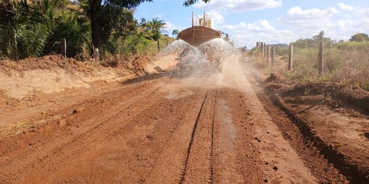 Patrolamento da Linha 627 é concluído pela Prefeitura de Jaru; serviço segue para a Linha 628