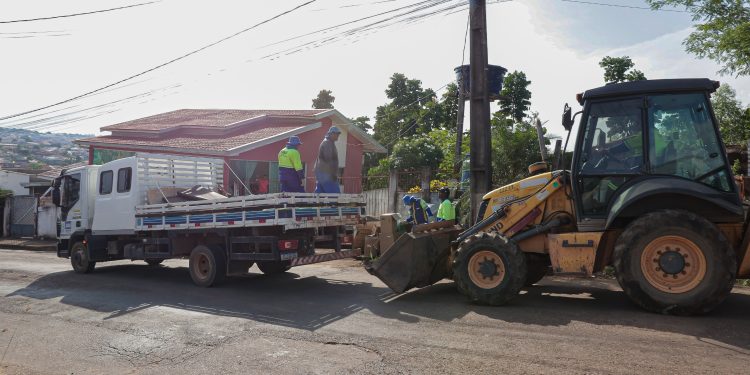 Mutirão de Limpeza contra a Dengue em Jaru segue até a próxima sexta-feira; confira o cronograma