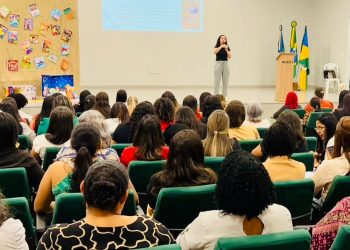 Prefeitura de Jaru promove capacitação de instrução fônica para professores que atuam na educação infantil e ensino fundamental