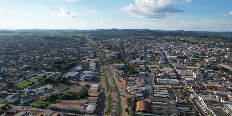 Refis: Prazo para refinanciar dívidas com a Prefeitura de Jaru com até 95% de desconto vai até 28 de novembro