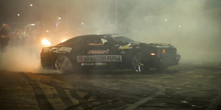 Show de manobras radicais e muita adrenalina marca o 44º aniversário de Jaru