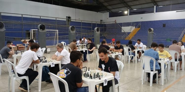 Prefeitura de Jaru abre inscrições para o 3º Torneio de Xadrez; competição acontecerá no dia 30 de novembro