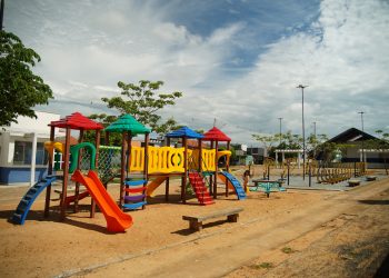 Prefeitura de Jaru instala novos playgrounds em todas as praças do município e no distrito de Tarilândia