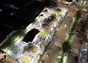 Prefeitura de Jaru reinaugura Praça da Dom Pedro I; local agora conta com mais espaço, praça de alimentação, paisagismo e brinquedos novos
