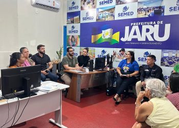 Prefeitura de Jaru promove reunião intersetorial da Busca Ativa Escolar para avaliar ações de 2025 e planejar 2026