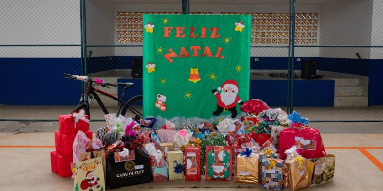 Um Natal mais feliz para as crianças e adolescentes atendidos pelos programas sociais da Prefeitura de Jaru