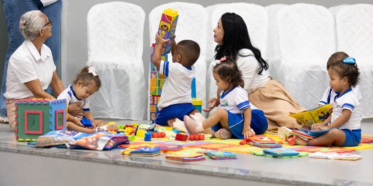 Professores das escolas Menézio de Victo, Maria de Lourdes e Aldemir Cantanhede em Jaru são selecionados pelo Programa Mais Professores, do Governo Federal